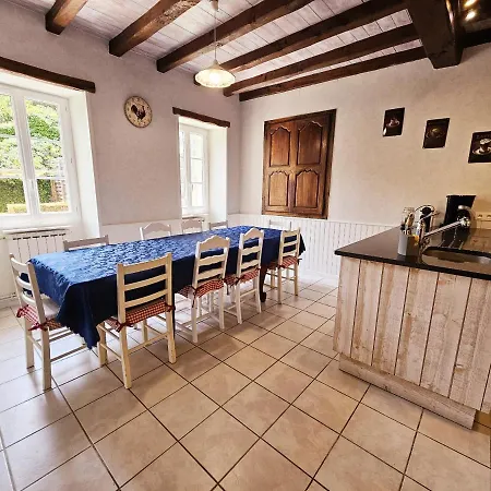 Le Creux Du Loup * Ла-Курон