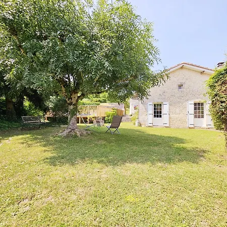 Le Creux Du Loup Дом отдыха