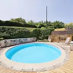 Le Creux Du Loup Holiday home
