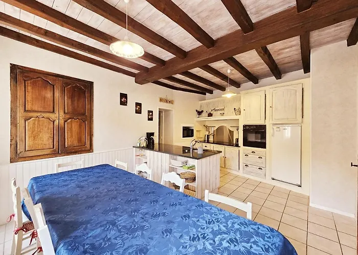 Le Creux Du Loup Сasa de vacaciones