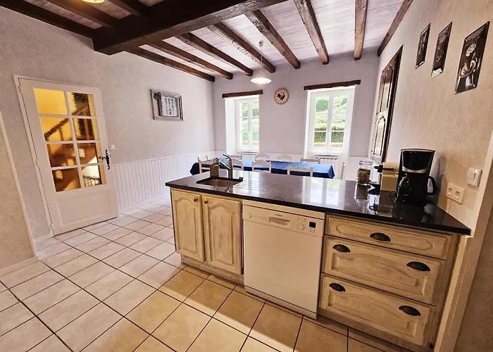 Le Creux Du Loup La Couronne (Charente)