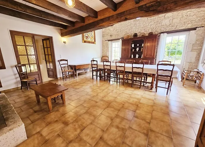 Сasa de vacaciones Le Creux Du Loup *