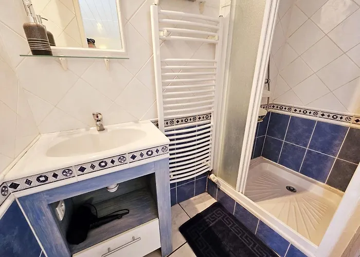 Le Creux Du Loup Сasa de vacaciones La Couronne (Charente)